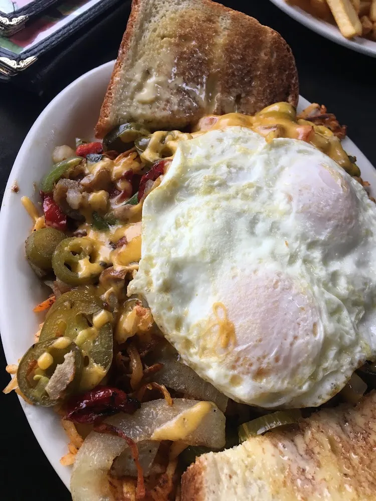Breakfast Poutine