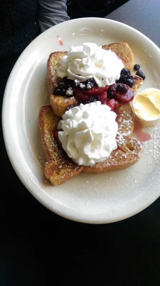 French Toast with Fruit
